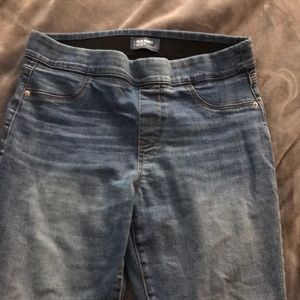 Old navy women’s mid rise rockstar skinny jeans